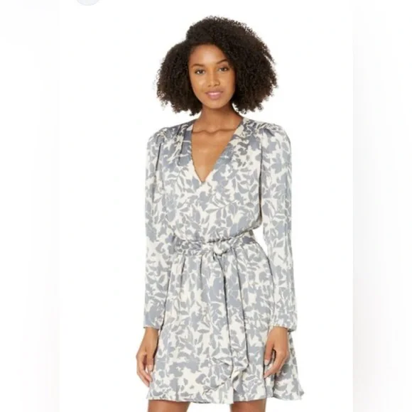 BCBGMaxAzria Women's Floral Printed Fit & Flare Mini Dress Size 10 - Picture 1 of 5